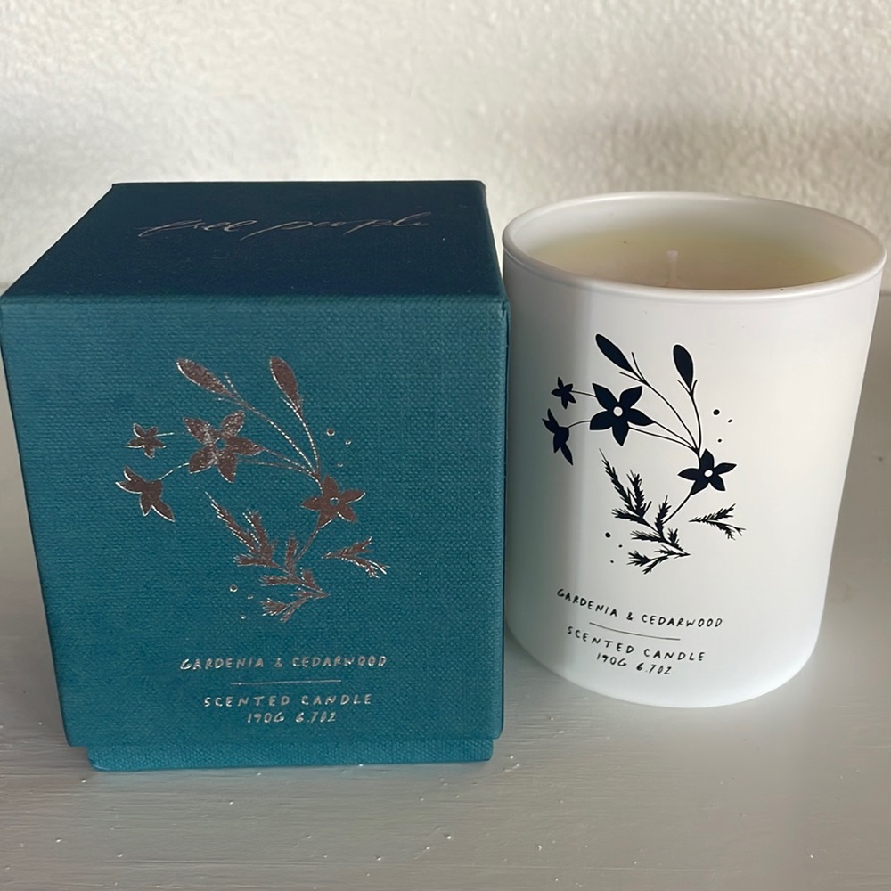 Free People Gardenia + Cedarwood Candle